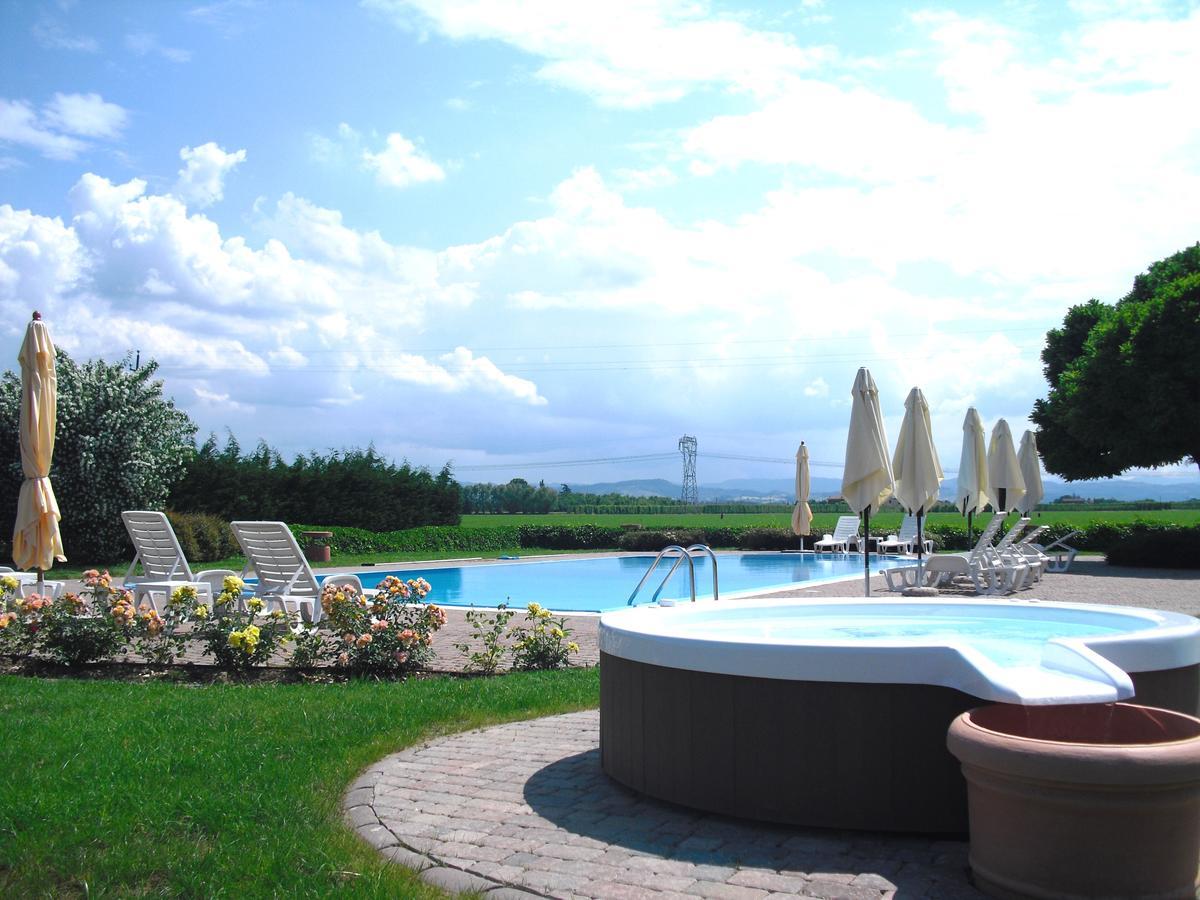 Agriturismo La Lupa Madonna della Provvidenza Exteriör bild